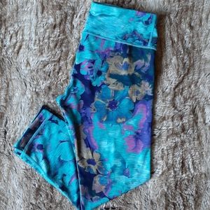 Floral Crop Yoga Leggings